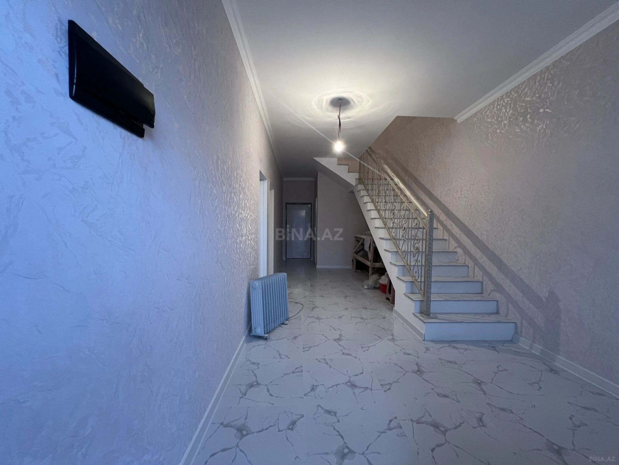 Satılır 4 otaqlı həyət evi 150 m²