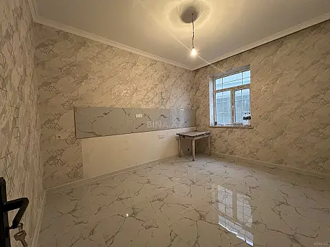 Satılır 4 otaqlı həyət evi 150 m²