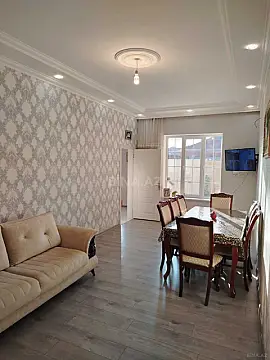 Satılır 4 otaqlı həyət evi 148 m²