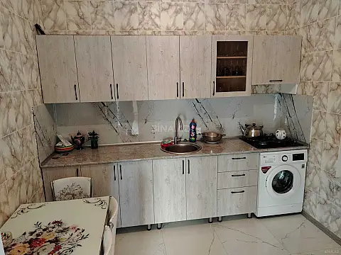 Satılır 4 otaqlı həyət evi 148 m²