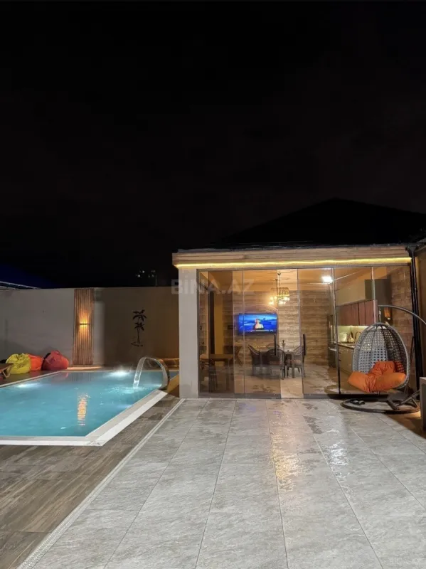 Kirayə verilir 4 otaqlı həyət evi 280 m²