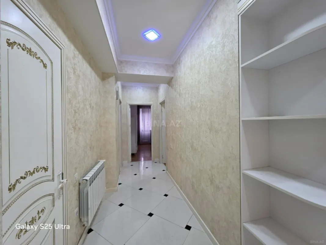 Kirayə verilir 4 otaqlı mənzil 150 m²