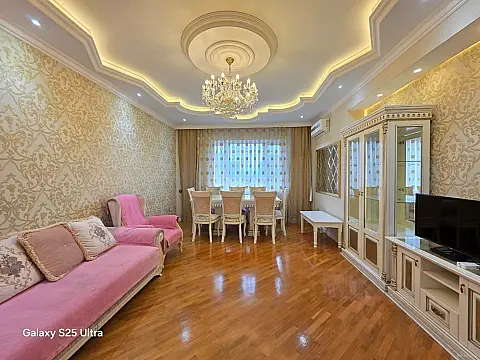 Kirayə verilir 4 otaqlı mənzil 150 m² — Bakı 4 otaq 150.00 m²