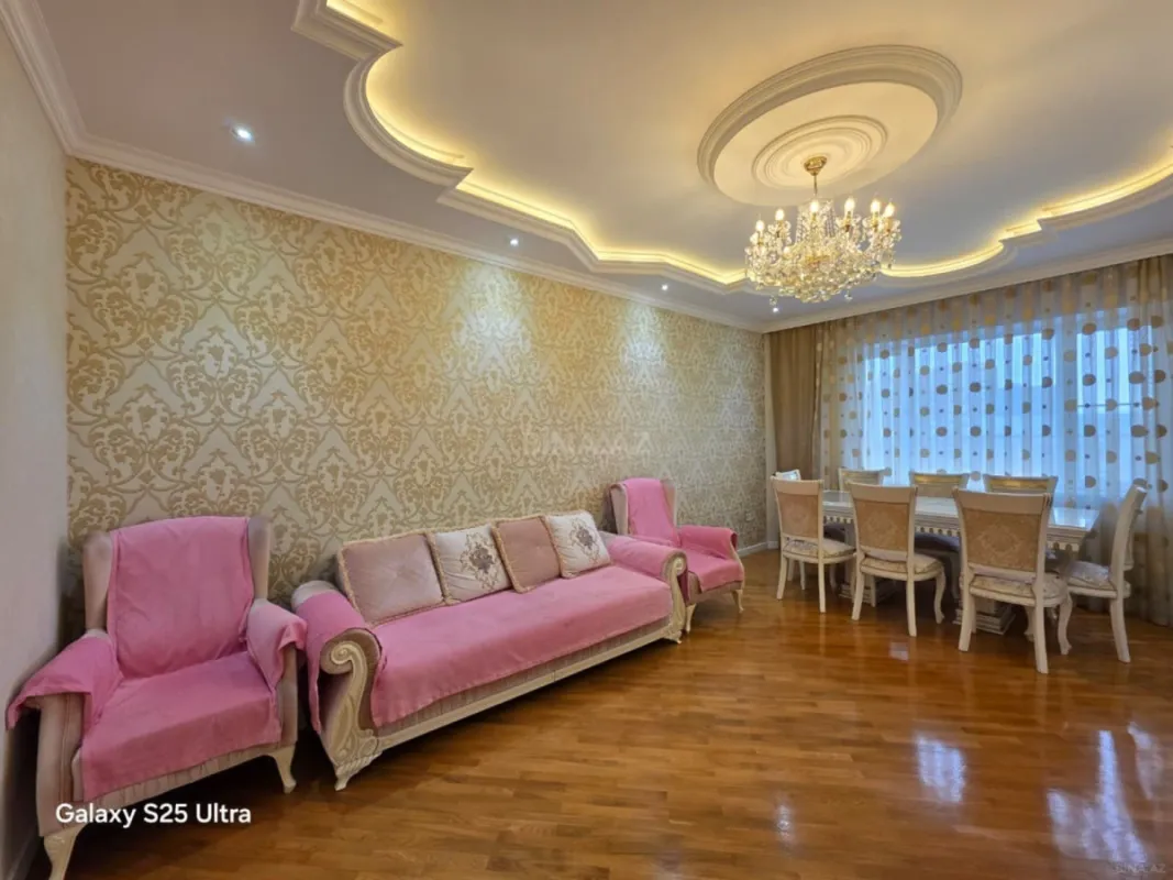 Kirayə verilir 4 otaqlı mənzil 150 m²