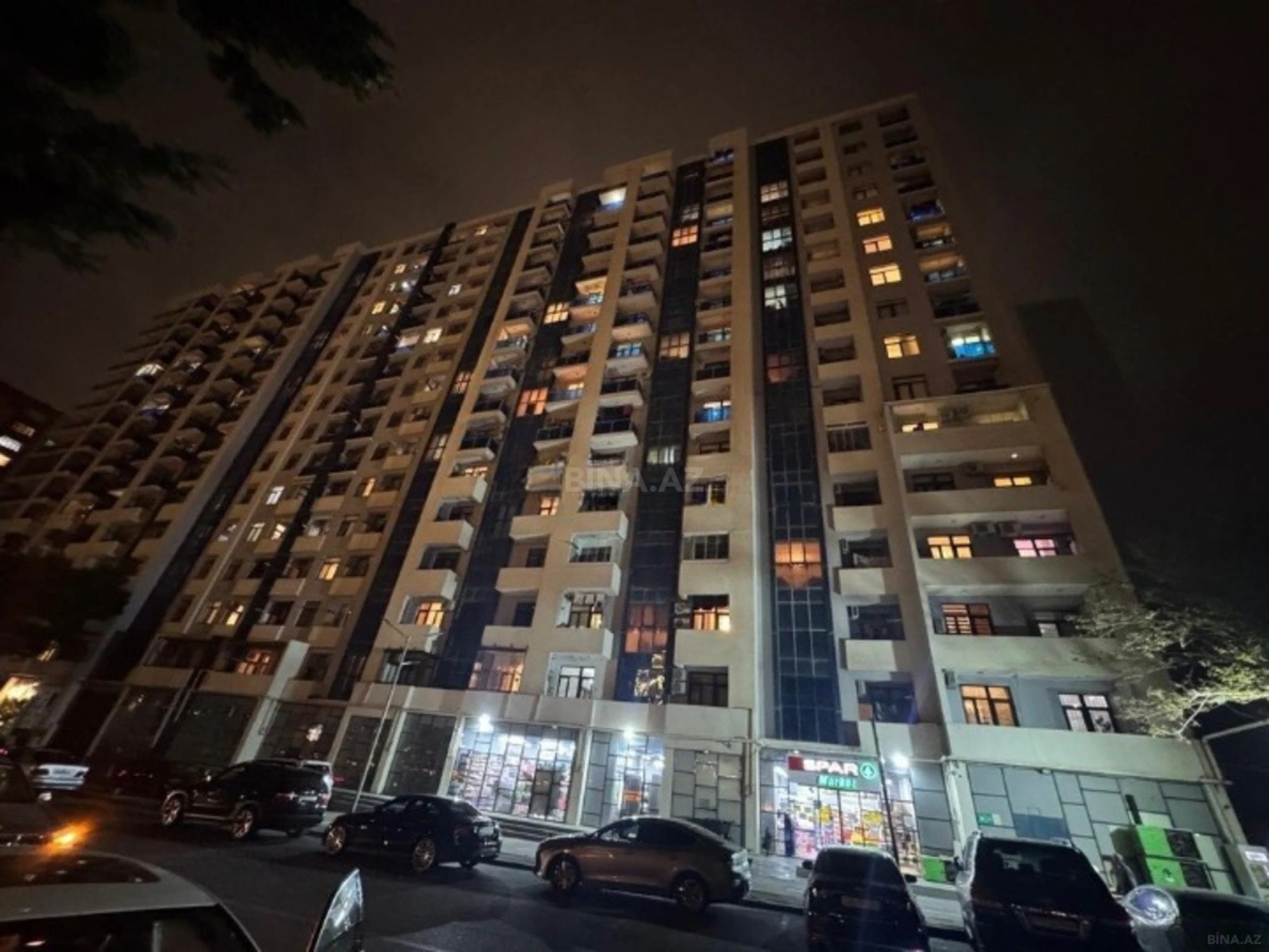 Kirayə verilir 2 otaqlı mənzil 86 m²
