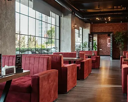 Satılır obyekt 600 m²