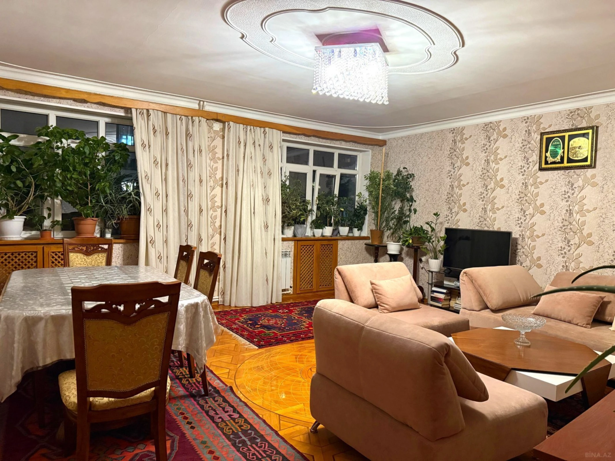 Satılır 4 otaqlı mənzil 80 m²