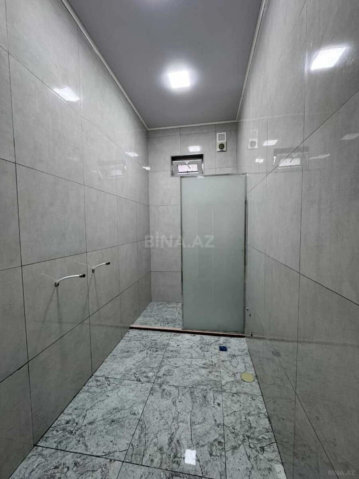 Satılır 4 otaqlı həyət evi 135 m²