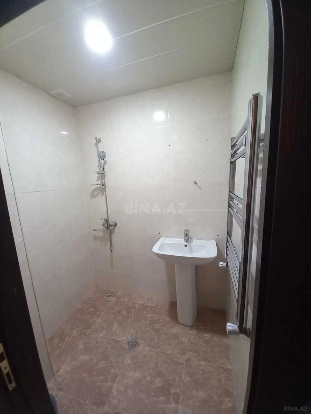 Kirayə verilir 3 otaqlı mənzil 85 m²