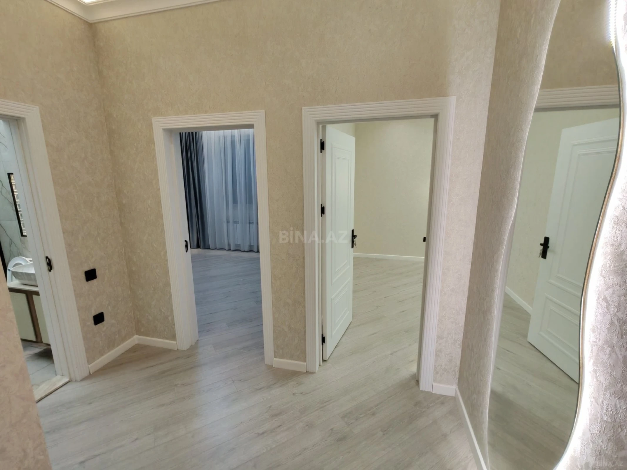 Satılır 4 otaqlı həyət evi 130 m²