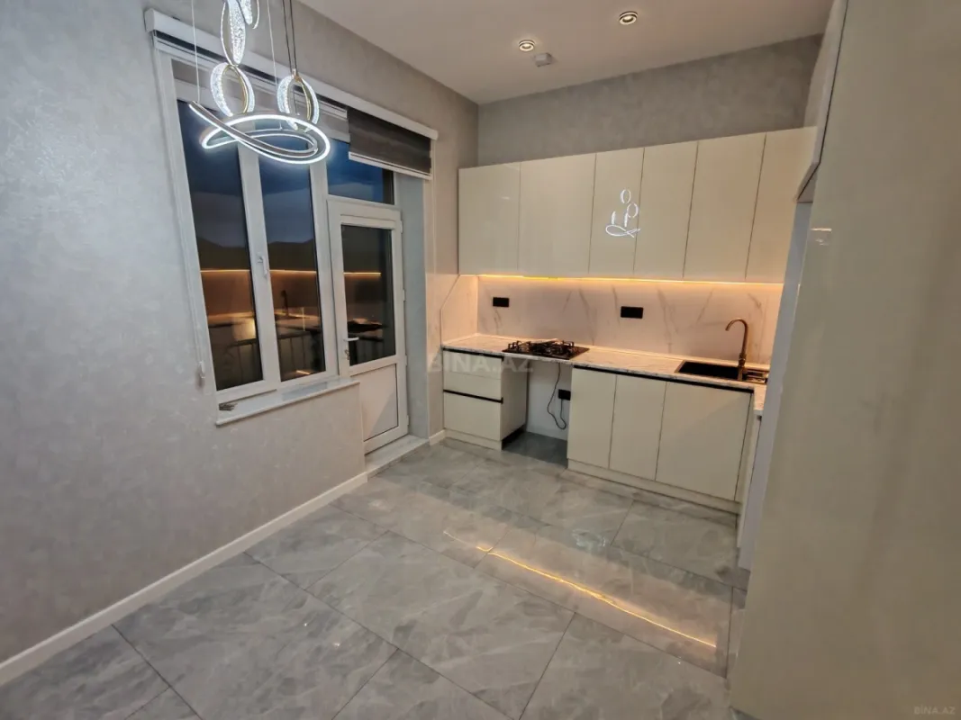 Satılır 4 otaqlı həyət evi 130 m²