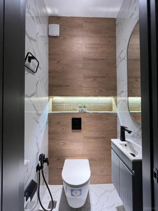 Satılır 3 otaqlı mənzil 98 m²