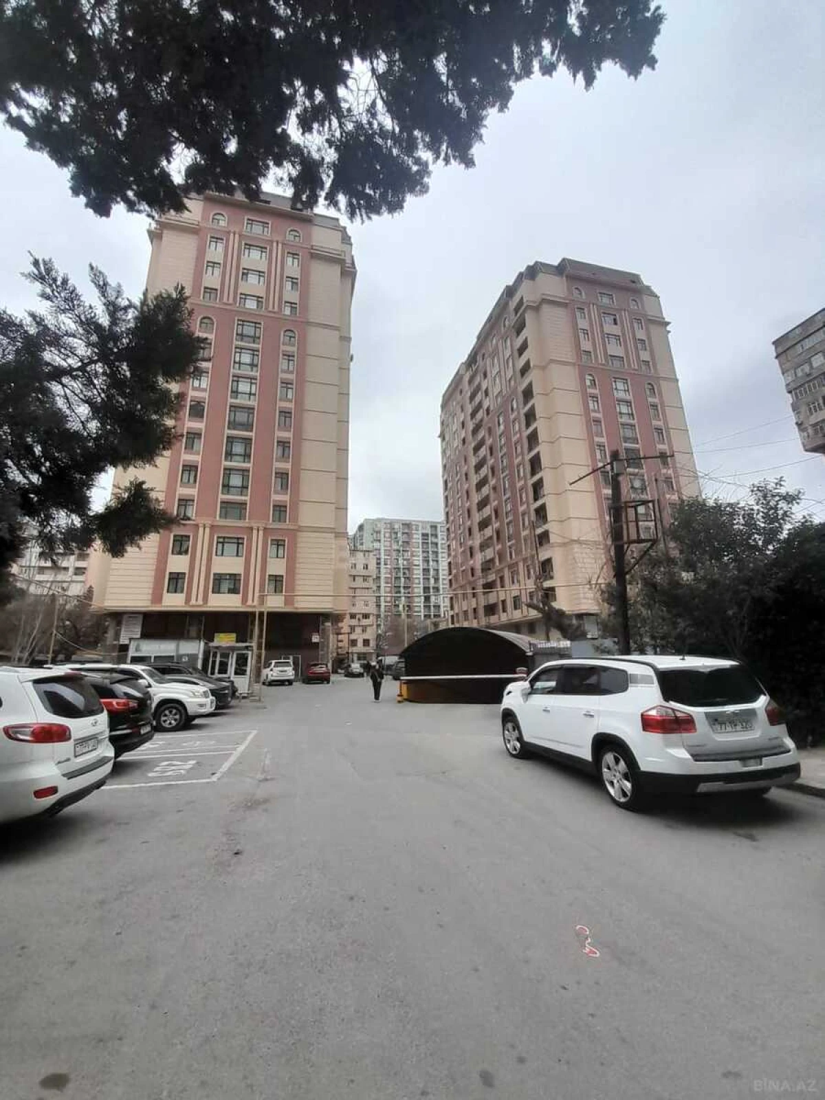 Satılır 2 otaqlı mənzil 54 m²