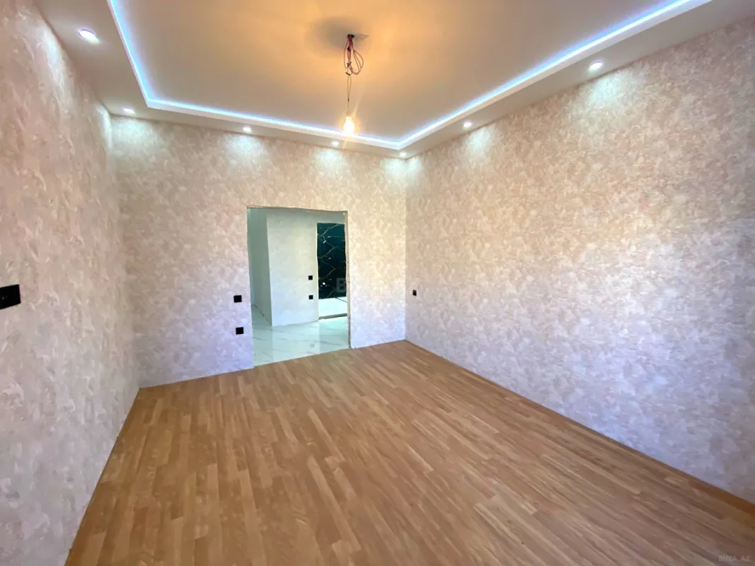 Satılır 3 otaqlı mənzil 92 m²