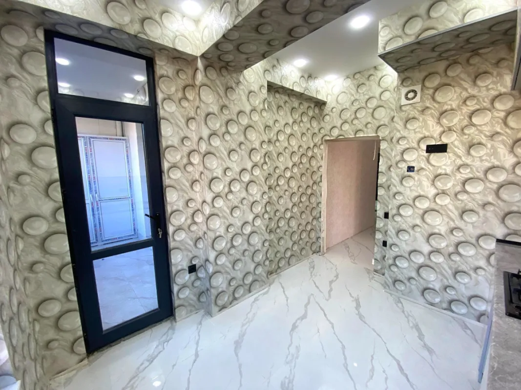 Satılır 3 otaqlı mənzil 92 m²