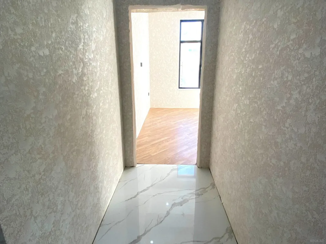 Satılır 3 otaqlı mənzil 92 m²