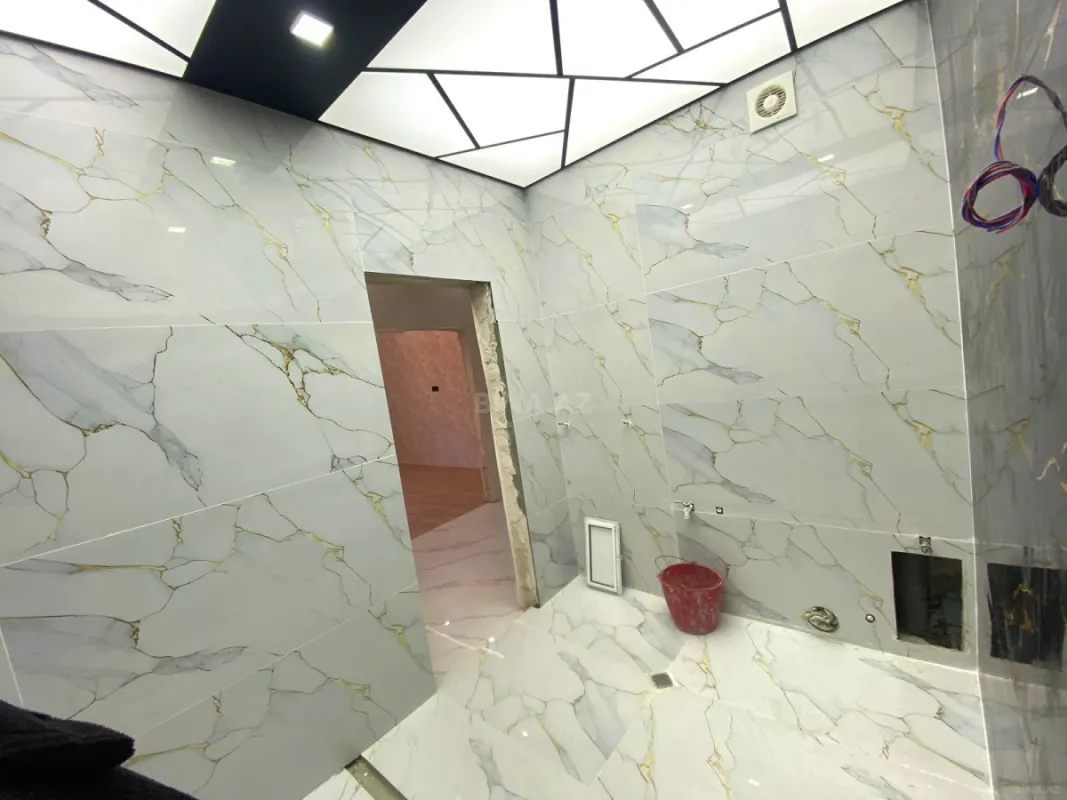 Satılır 3 otaqlı mənzil 92 m²