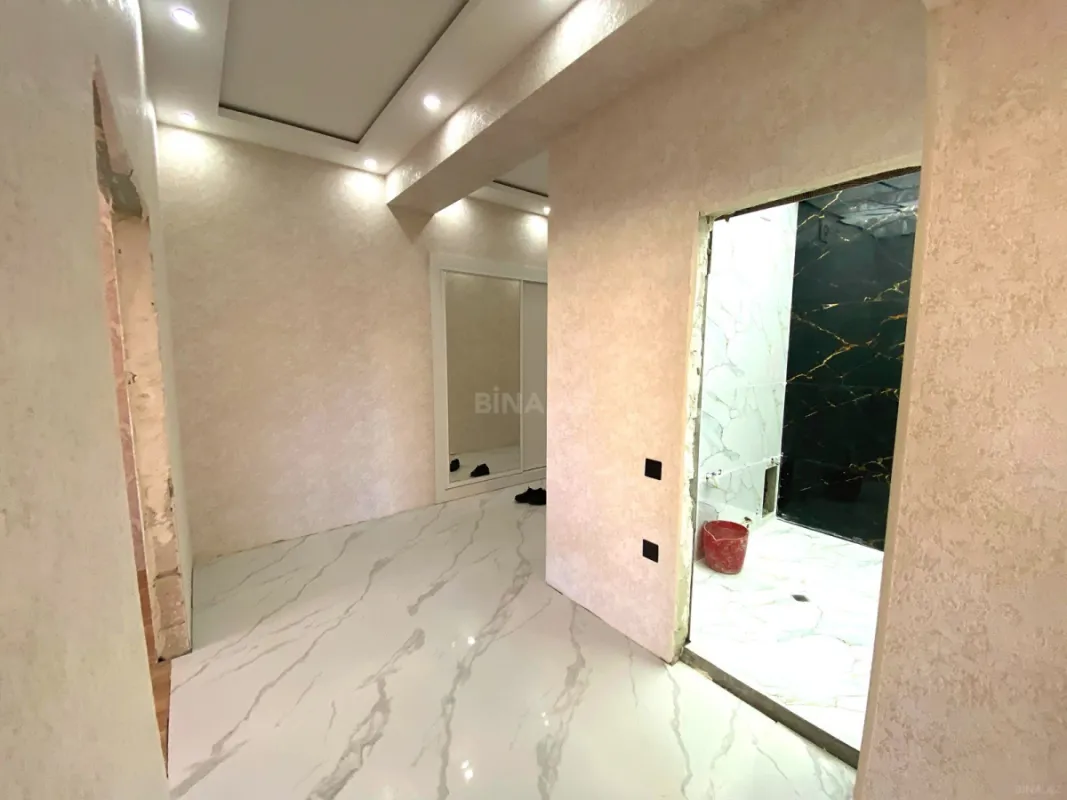 Satılır 3 otaqlı mənzil 92 m²