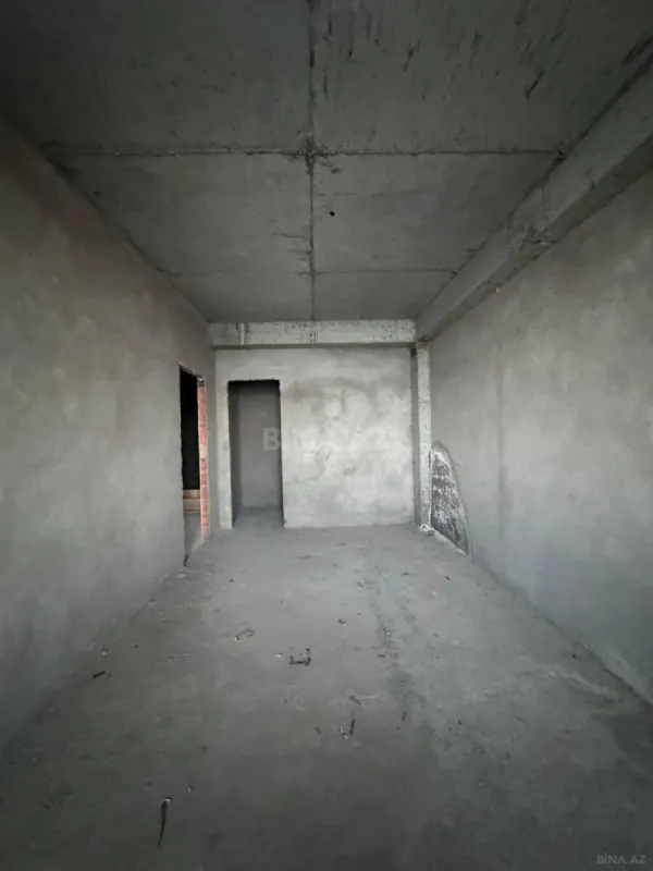 Satılır 3 otaqlı mənzil 159 m²