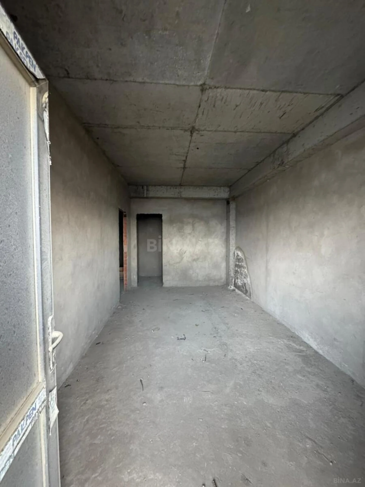 Satılır 3 otaqlı mənzil 159 m²