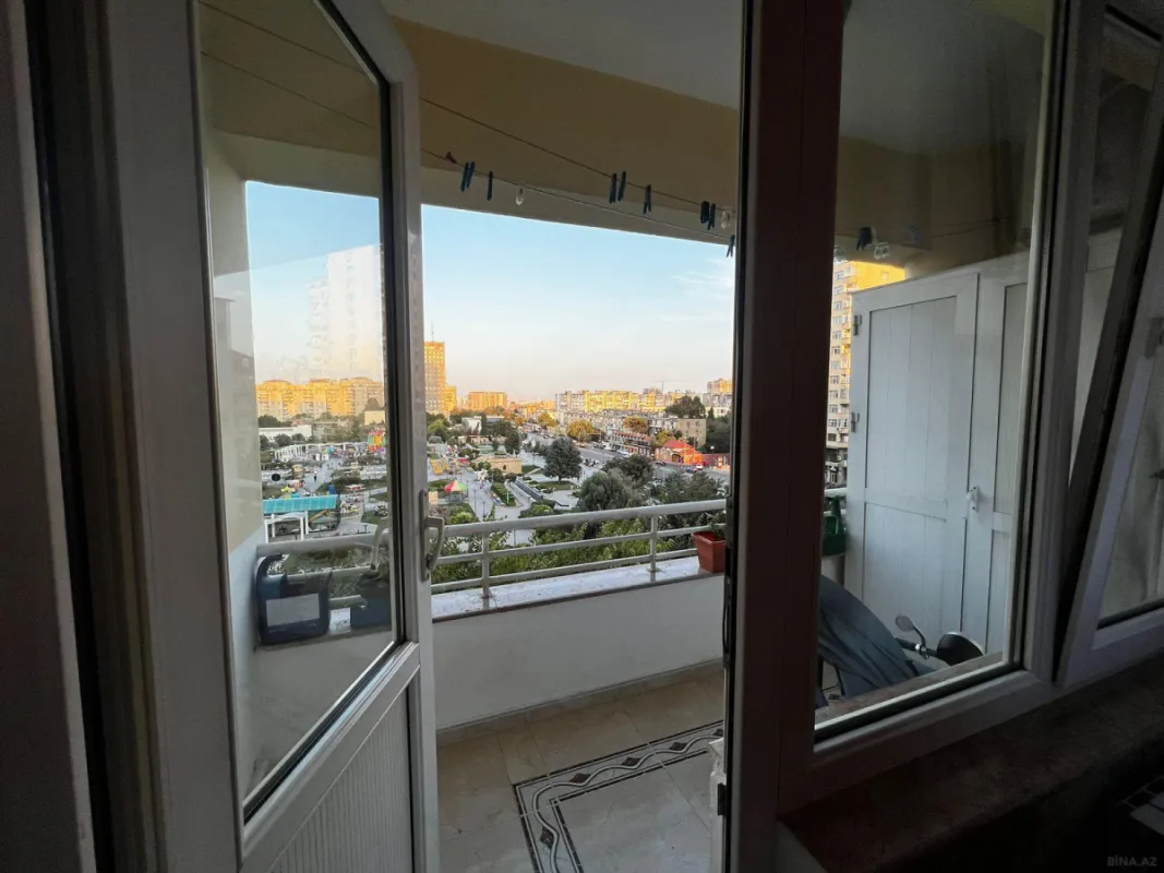 Satılır 3 otaqlı mənzil 103 m²