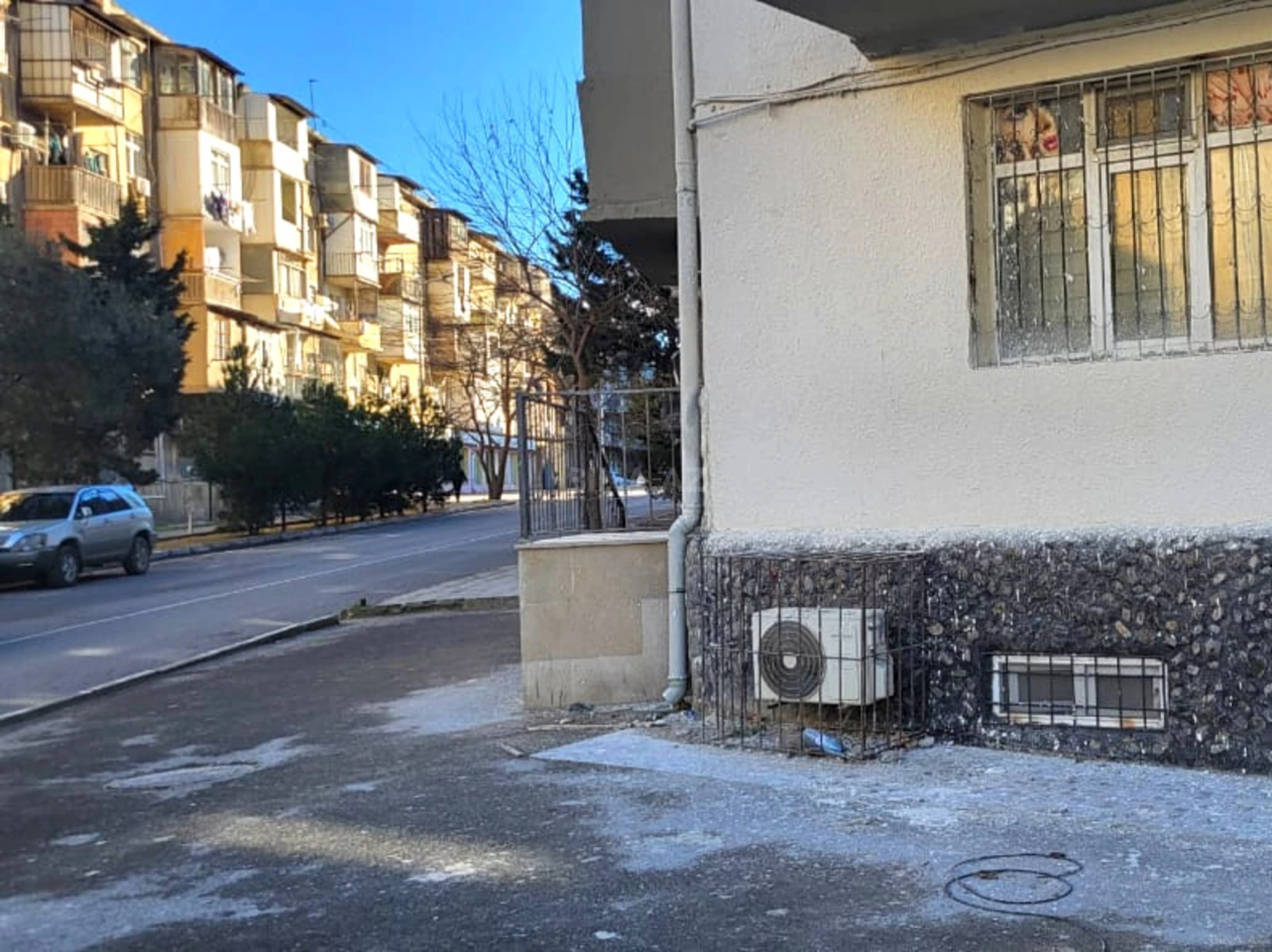 Satılır obyekt 30 m²