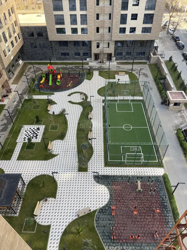 Kirayə verilir 2 otaqlı mənzil 95 m²