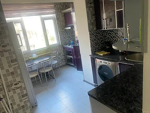 Satılır 3 otaqlı mənzil 70 m²