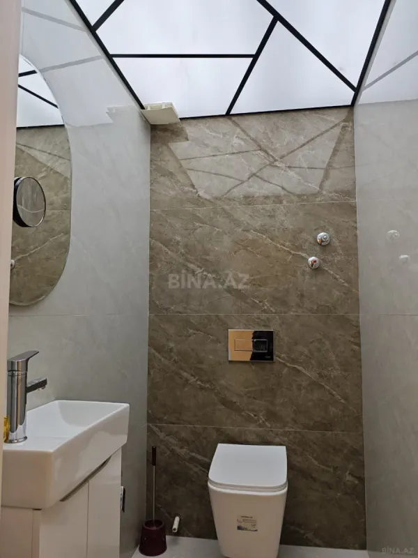 Satılır 4 otaqlı mənzil 124 m²