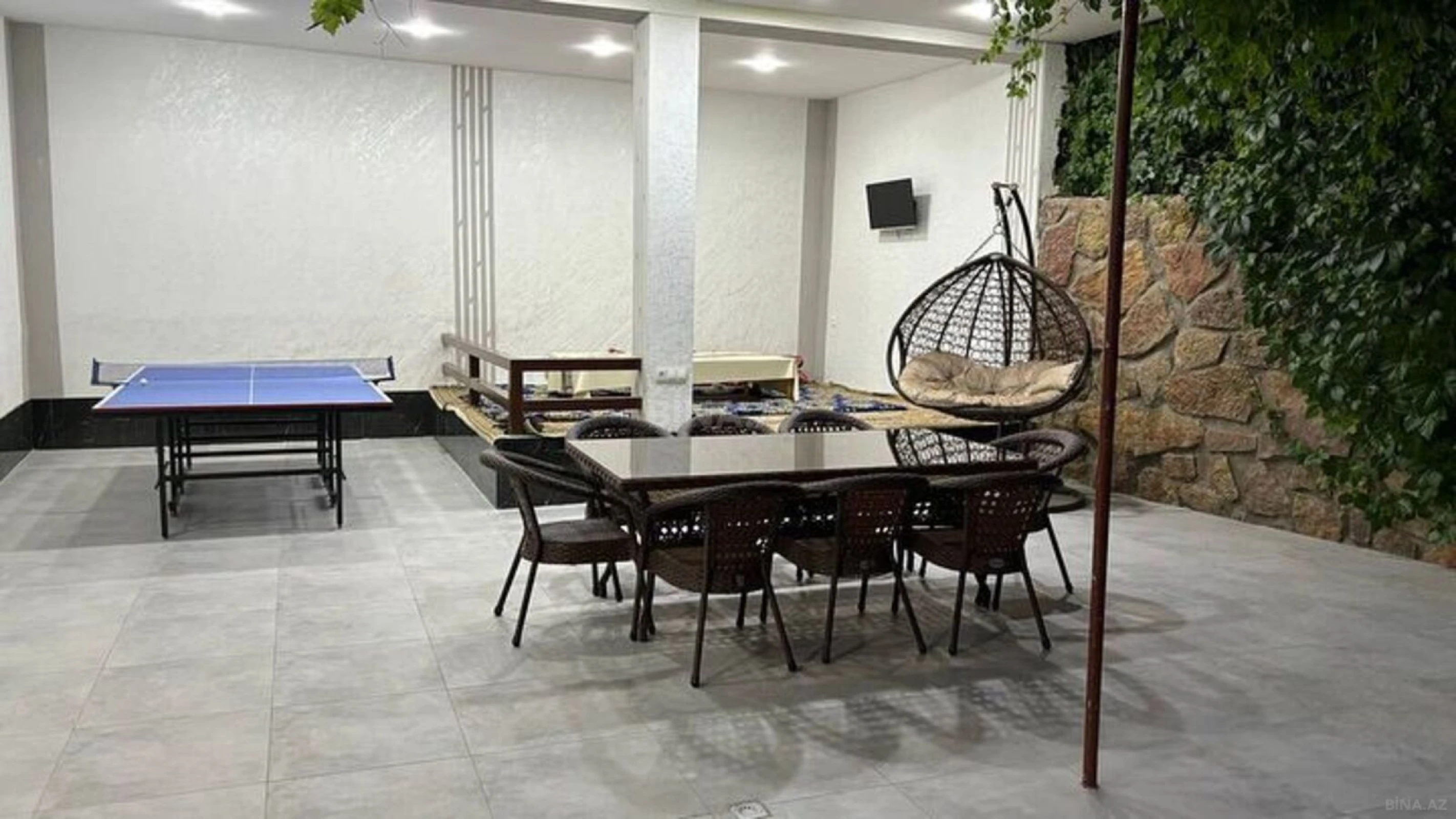 Kirayə verilir 4 otaqlı həyət evi 240 m²