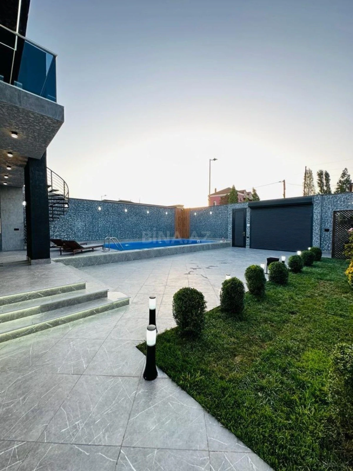 Kirayə verilir 4 otaqlı həyət evi 240 m²