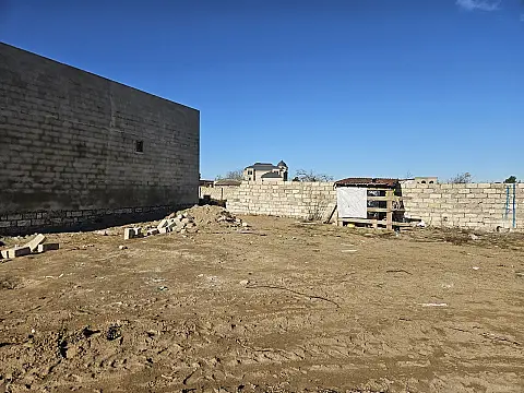 Satılır torpaq sahəsi 2 m²