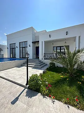 Kirayə verilir 4 otaqlı həyət evi 220 m²