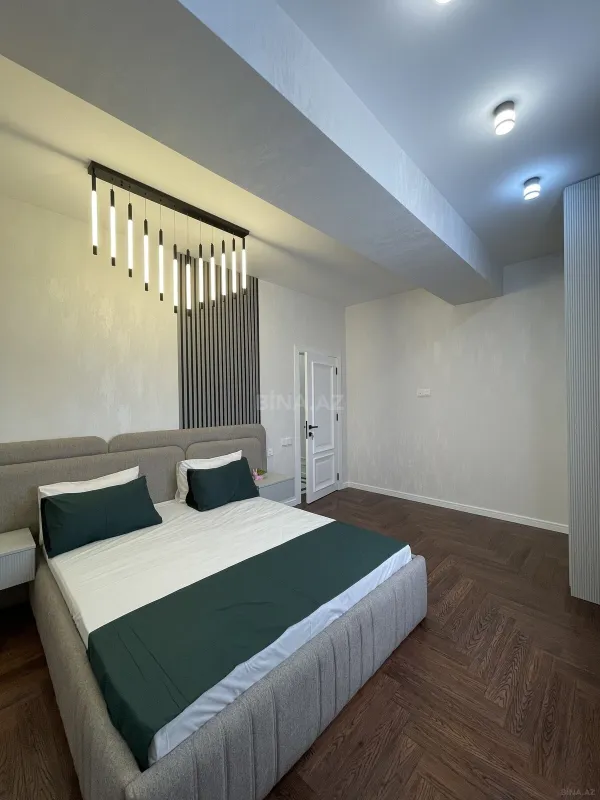 Satılır 3 otaqlı mənzil 101 m²