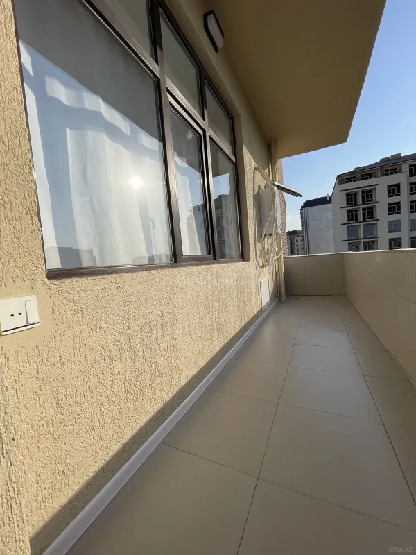 Satılır 3 otaqlı mənzil 101 m²