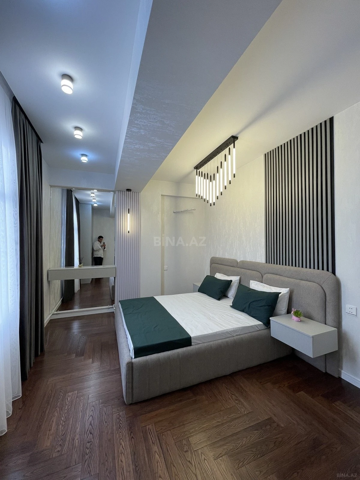 Satılır 3 otaqlı mənzil 101 m²