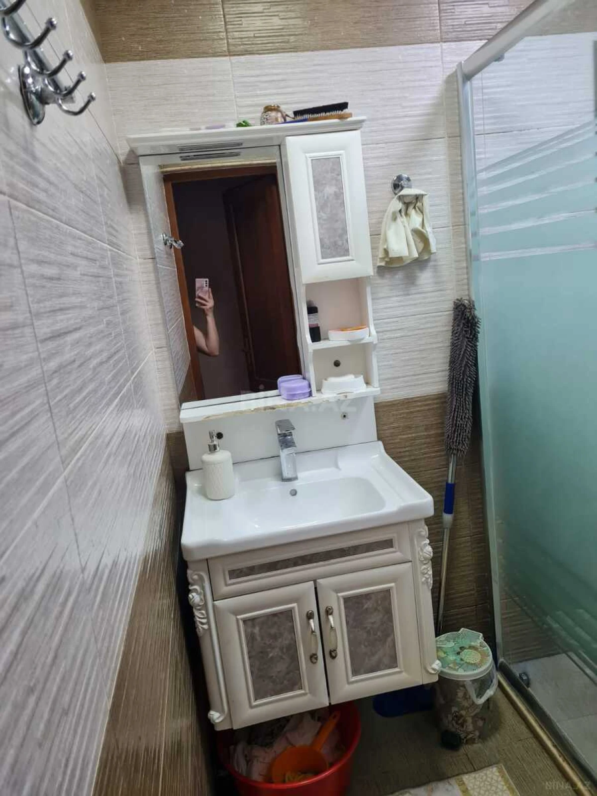 Satılır 4 otaqlı mənzil 100 m²