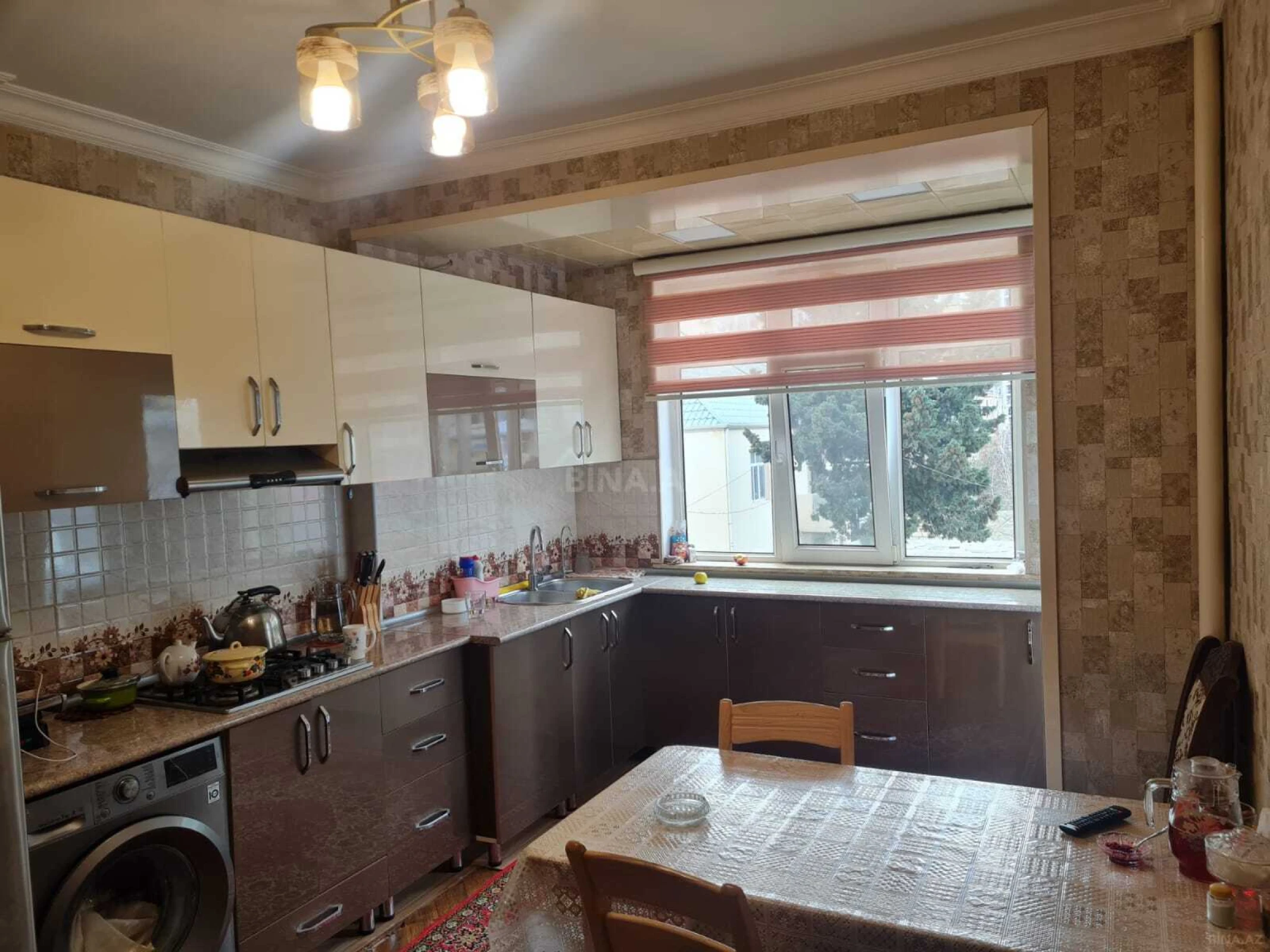Satılır 4 otaqlı mənzil 100 m²