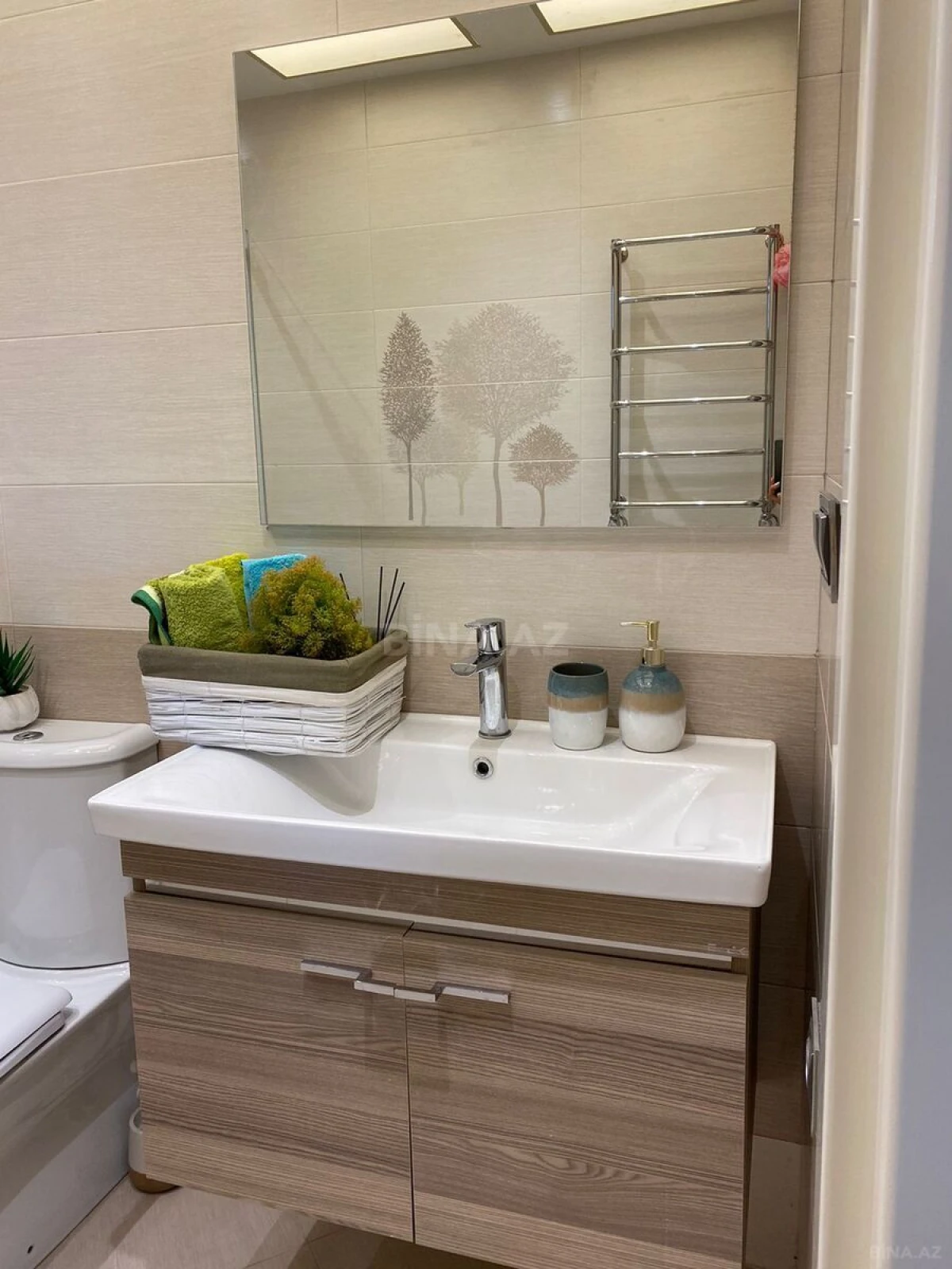 Kirayə verilir 6 otaqlı həyət evi 400 m²