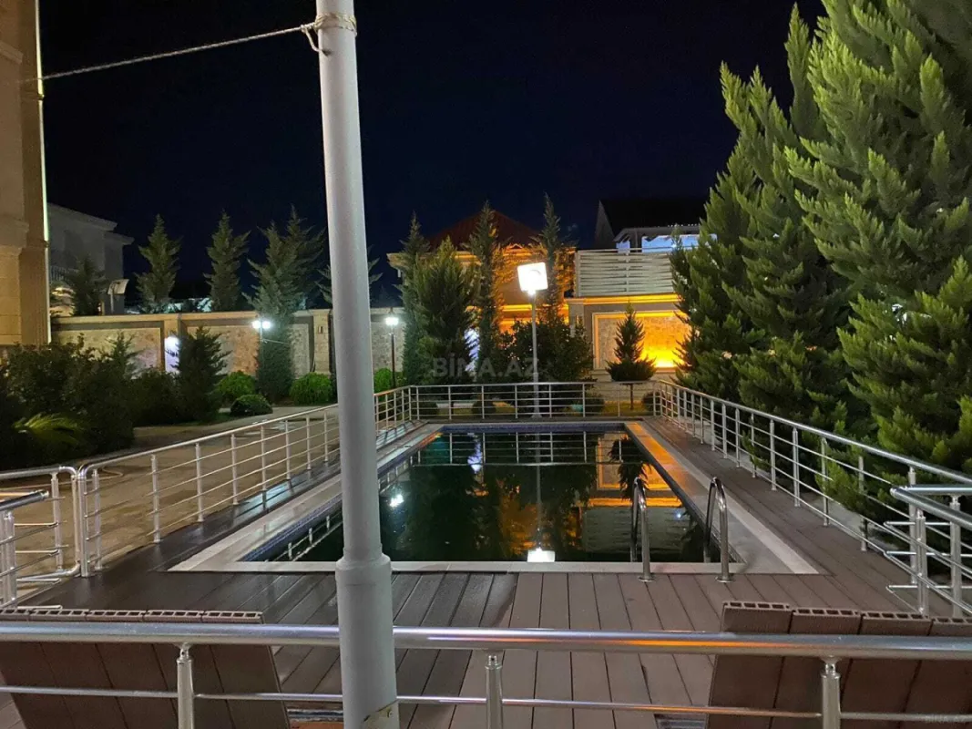 Kirayə verilir 6 otaqlı həyət evi 400 m²