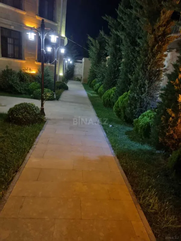 Kirayə verilir 6 otaqlı həyət evi 400 m²