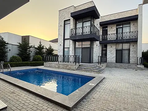 Kirayə verilir 4 otaqlı həyət evi 340 m²