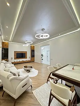 Kirayə verilir 4 otaqlı həyət evi 340 m²