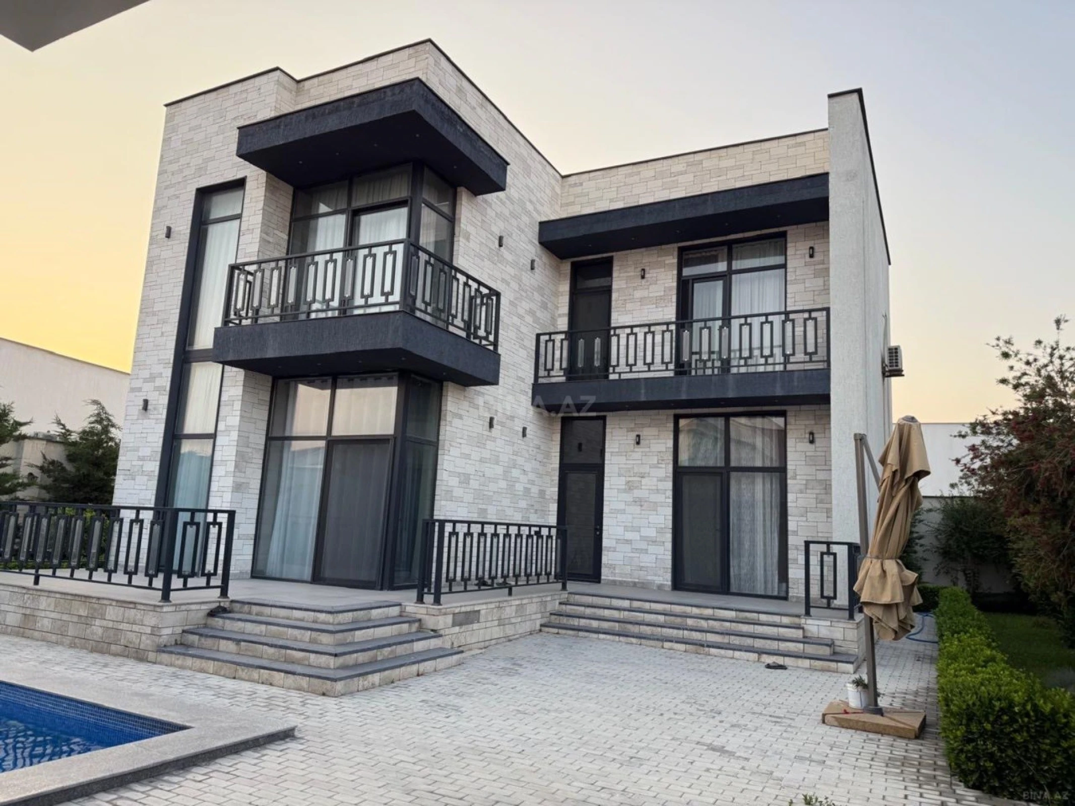 Kirayə verilir 4 otaqlı həyət evi 340 m²
