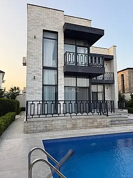 Kirayə verilir 4 otaqlı həyət evi 340 m²