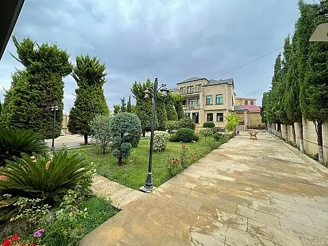 Kirayə verilir 6 otaqlı həyət evi 400 m² — Bakı, Novxanı 6 otaq 400.00 m²