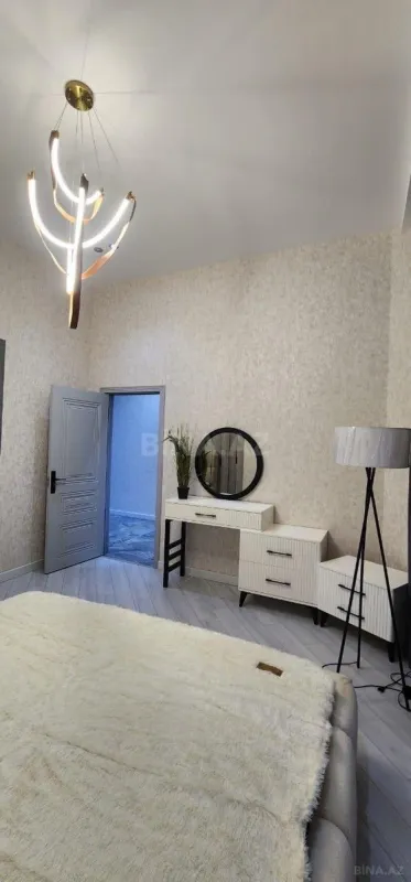 Kirayə verilir 4 otaqlı həyət evi 200 m²