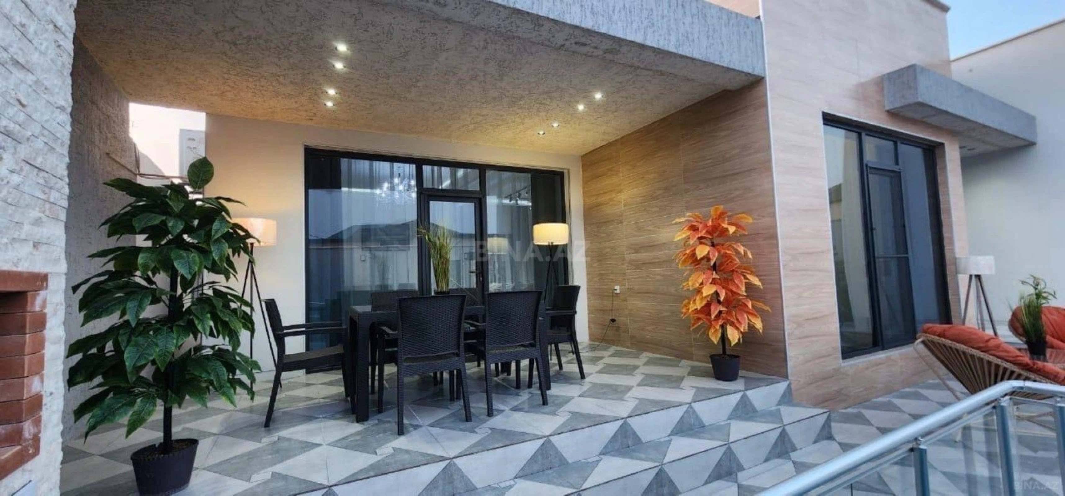 Kirayə verilir 4 otaqlı həyət evi 200 m²