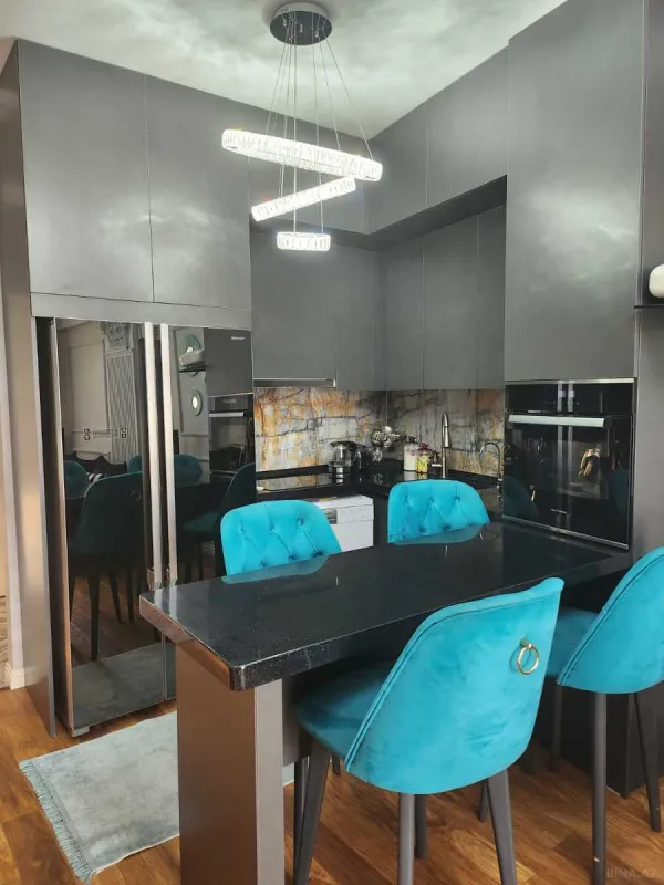 Satılır 3 otaqlı mənzil 88 m²