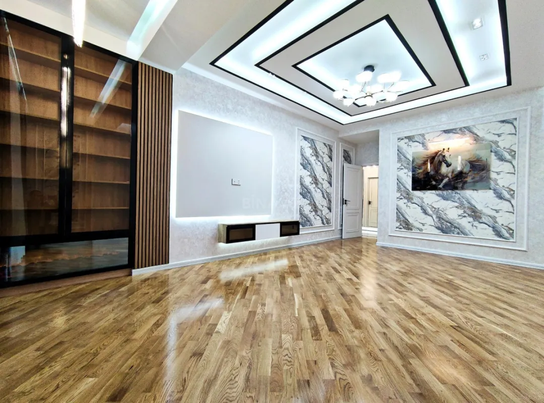 Satılır 3 otaqlı mənzil 119 m²